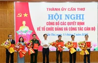 TP Cần Thơ công bố các quyết định thành lập 6 đảng bộ và chỉ định nhân sự