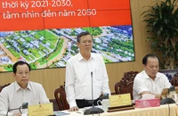 Cần Thơ phân công nhiệm vụ của Chủ tịch và các Phó Chủ tịch UBND TP