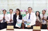 Đại học Quốc gia TP.HCM ký kết hợp tác với TP Cần Thơ trên nhiều lĩnh vực