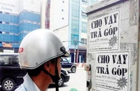 Tín dụng đen 'ngoại' vào Việt Nam cho vay lãi suất lên đến 1.000%/năm