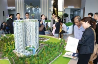 Khi giá nhà vượt tầm với: Đã đến lúc đổi cách làm nhà ở xã hội?