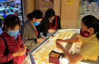 Thị trường vàng đang bấp bênh