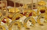Giá vàng nhẫn 9999 leo lên mức cao nhất lịch sử, gần 60 triệu đồng/lượng