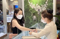 Đây là lý do khiến giá vàng 9999 bất ngờ rẻ hơn thế giới