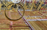 Giá vàng 9999 lại đột ngột rẻ hơn vàng thế giới 