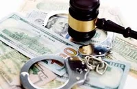 Chuyển tiền điện tử từ 500 triệu phải báo cáo giao dịch đáng ngờ