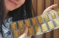 Giá vàng miếng SJC bất ngờ tăng chóng mặt