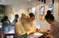 'Lần mò' đi mua vàng miếng SJC