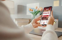 Liên kết tài khoản ngân hàng qua VNeID sẽ dễ dàng nhận 100.000 đồng