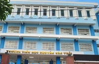 Cảnh cáo giáo viên bị tố đánh gãy ngón tay học sinh
