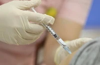 Vaccine phòng bệnh bạch hầu hiệu quả trong bao lâu?