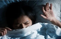 Bị bóng đè thường xuyên có phải ‘bệnh tâm linh’ không?