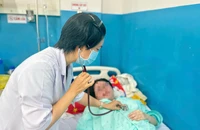 Người lớn mắc bệnh sởi: Ít gặp nhưng biến chứng khó lường