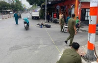 Tìm người rời khỏi hiện trường vụ tai nạn liên hoàn ở TP.HCM