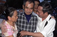 Status buồn về 'người tù thế kỷ' Huỳnh Văn Nén