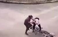 Vì sao Công an Quảng Ngãi che mặt hình ảnh người đánh học sinh lớp 9?