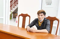 Nợ nần, người đàn ông báo tin giả bị 3 người chặn đường cướp tiền, vàng