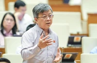 Tranh luận chính sách