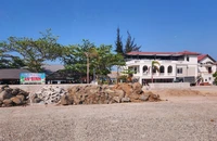 Cho thuê đất bãi bồi nhưng được cấp sổ là đất thương mại 