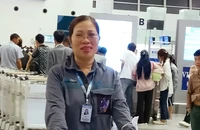 Nhân viên sân bay Nội Bài trả lại giỏ xách có 200 triệu cho khách bỏ quên