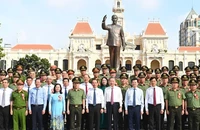 Tổng Bí thư, Chủ tịch nước Tô Lâm tham dự Lễ Báo công dâng Bác của Công an TP.HCM
