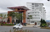 Hỗ trợ xe đưa đón cán bộ Bình Thuận, Đắk Nông đến Lâm Đồng làm việc