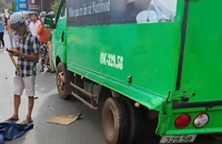 Tông vào đuôi xe tải đỗ ven đường, nam thanh niên tử vong