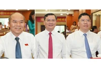 Các ông Trần Văn Bảy, Nguyễn Công Vinh và Hoàng Nguyên Dinh làm Phó Chủ tịch UBND TP.HCM
