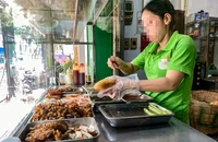 Đề nghị sớm kết luận về dư lượng thuốc bảo vệ thực vật trong bánh mì ở Nha Trang 