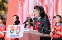 TP.HCM khai mạc hè và Chiến dịch tình nguyện Hoa phượng đỏ lần thứ 20