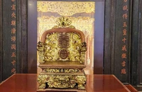 Ngoài ngai vua vừa bị phá hoại, Huế còn ngai vua bảo vật quốc gia khác