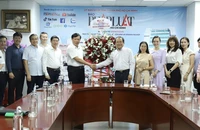 Bộ Y tế đến thăm và chúc mừng Báo Pháp Luật TP.HCM 