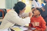 'Có đoàn bác sĩ về xã Cư Pui khám, bà con chúng tôi yên tâm lắm!' 