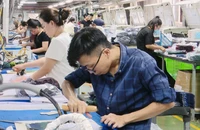 Công nhân, người lao động làm việc trong các công ty đều mong ước có một căn nhà riêng, nơi ở ổn định để an cư, lạc nghiệp. Ảnh: TK
