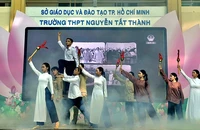 Nam sinh lớp 10 hoá thân người thanh niên Nguyễn Tất Thành gây ấn tượng