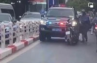 Bạn đọc tranh cãi về clip xe ưu tiên đi ngược chiều
