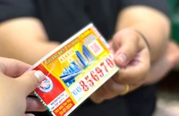 Đang là vợ chồng, tôi trúng số, giờ ly hôn, có bị chia tiền? 