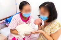 Nhờ mang thai hộ, giấy khai sinh con ghi tên ai?