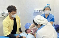 Bỏ giới hạn số con: Bước đi cần thiết trong bối cảnh già hóa dân số