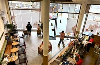 Góc nhìn pháp lý việc các chuỗi F&B tạm dừng phục vụ một số đồ uống từ vụ đồ hộp Hạ Long