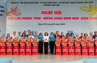 TP.HCM: Phường Chợ Lớn tổ chức chăm lo Tết cho người dân
