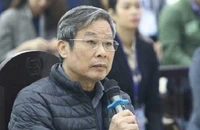 Nộp tiền để thoát án tử và chống tham nhũng