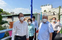 Người dân quận 7 vui mừng vì nhiều cầu, hẻm mở rộng
