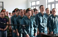 Truy tố 'trùm' buôn lậu 136 triệu lít xăng dầu