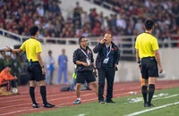 Ông Park so tài với Shin Tae-yong