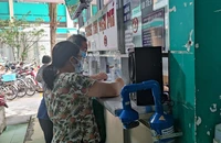 Người nghèo, trẻ em được hưởng quyền lợi gì khi tham gia BHYT?