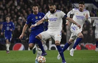 Real Madrid át vía các đội bóng lớn ở Anh