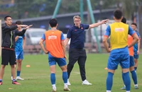 Bất lợi cho Công Phượng, Quang Hải và Văn Toàn