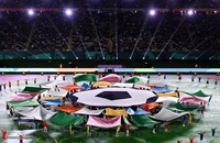 FIFA đầu tư 1 tỉ USD cho bóng đá nữ…