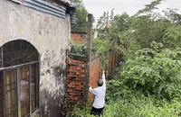 Ông Phong lại lắp hai camera khác hướng về đất ông Lam sau khi vụ án xảy ra.